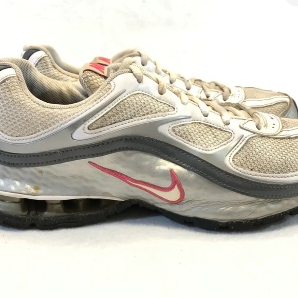 Nike Reax Run 5 Womens Size 9 White Silver Athletic Running Shoes 407987-116 - Picture 4 of 8